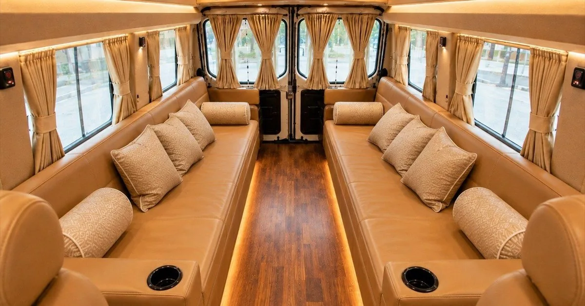 The actual Roving Suites passenger lounge with two facing sofas